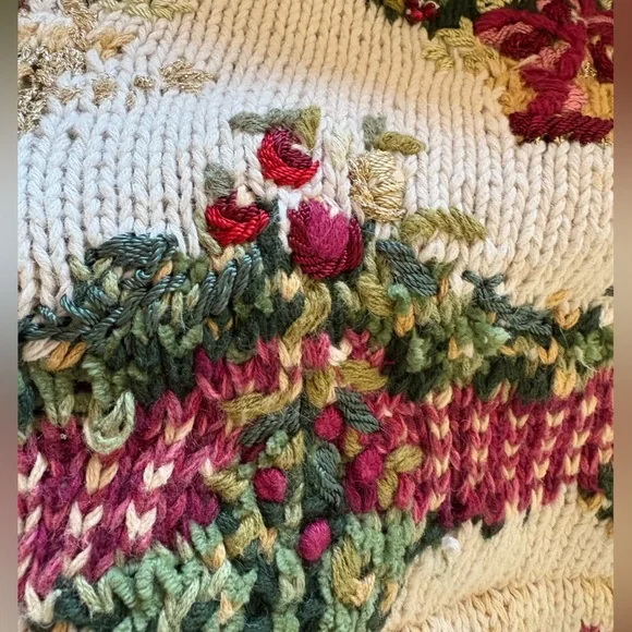 Tiara International | Vintage knit Christmas Cardigan. Size 26. Holiday floral - Picture 7 of 13